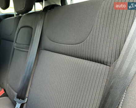 Форд Фокус 2013 у Стрые на Automoto.ua Сірий Форд Фокус, об'ємом двигуна 1.6 л та пробігом 217 тис. км за 8350 $, фото 111 на Automoto.ua