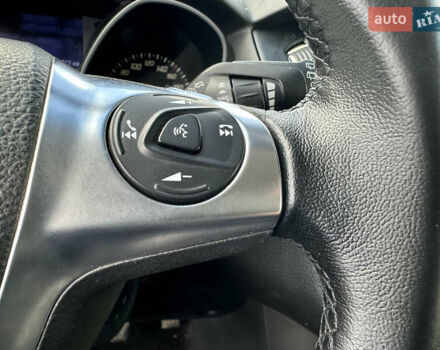 Форд Фокус 2013 у Стрые на Automoto.ua Сірий Форд Фокус, об'ємом двигуна 1.6 л та пробігом 217 тис. км за 8350 $, фото 88 на Automoto.ua