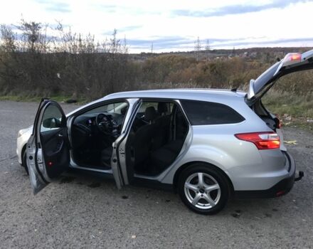 Серый Форд Фокус, объемом двигателя 1.6 л и пробегом 259 тыс. км за 8400 $, фото 3 на Automoto.ua