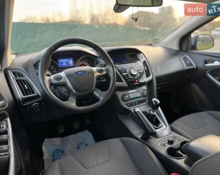 Сірий Форд Фокус, об'ємом двигуна 2 л та пробігом 193 тис. км за 7600 $, фото 16 на Automoto.ua