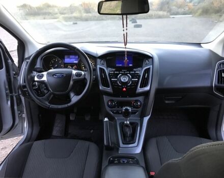 Серый Форд Фокус, объемом двигателя 1.6 л и пробегом 259 тыс. км за 8400 $, фото 6 на Automoto.ua