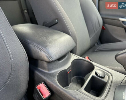 Форд Фокус 2013 у Стрые на Automoto.ua Сірий Форд Фокус, об'ємом двигуна 1.6 л та пробігом 217 тис. км за 8350 $, фото 105 на Automoto.ua