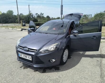 Серый Форд Фокус, объемом двигателя 1.6 л и пробегом 412 тыс. км за 8300 $, фото 3 на Automoto.ua