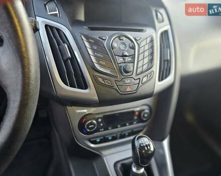 Форд Фокус 2013 у Стрые на Automoto.ua Сірий Форд Фокус, об'ємом двигуна 1.6 л та пробігом 231 тис. км за 8300 $, фото 21 на Automoto.ua
