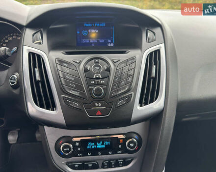 Сірий Форд Фокус, об'ємом двигуна 1.6 л та пробігом 219 тис. км за 8599 $, фото 37 на Automoto.ua