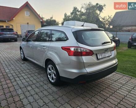 Форд Фокус 2013 у Стрые на Automoto.ua Сірий Форд Фокус, об'ємом двигуна 1.6 л та пробігом 231 тис. км за 8300 $, фото 8 на Automoto.ua