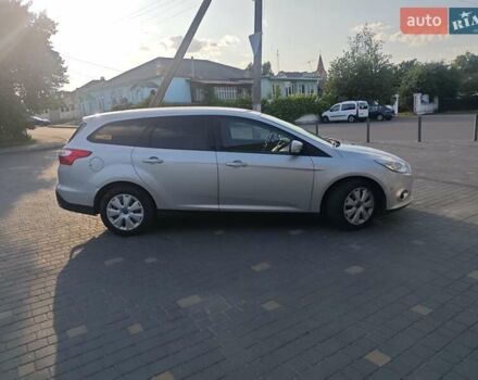 Сірий Форд Фокус, об'ємом двигуна 1.56 л та пробігом 237 тис. км за 8000 $, фото 17 на Automoto.ua