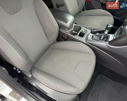 Серый Форд Фокус, объемом двигателя 1.6 л и пробегом 219 тыс. км за 8749 $, фото 50 на Automoto.ua