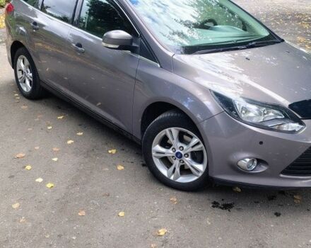 Форд Фокус 2013 в Киеве на Automoto.ua Серый Форд Фокус, объемом двигателя 1 л и пробегом 280 тыс. км за 6500 $, фото 3 на Automoto.ua