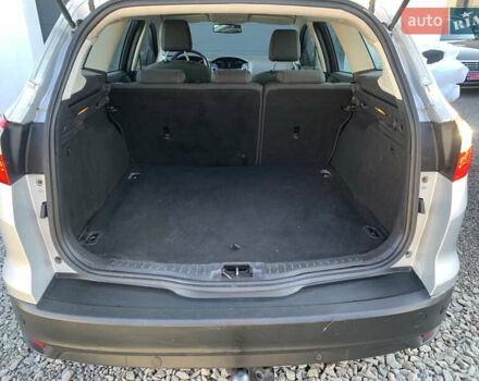 Форд Фокус 2013 в Ровно на Automoto.ua Серый Форд Фокус, объемом двигателя 1.6 л и пробегом 236 тыс. км за 7950 $, фото 15 на Automoto.ua