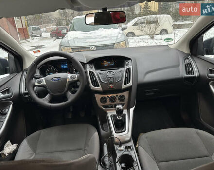 Сірий Форд Фокус, об'ємом двигуна 1.56 л та пробігом 205 тис. км за 8350 $, фото 14 на Automoto.ua