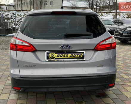 Серый Форд Фокус, объемом двигателя 1.56 л и пробегом 234 тыс. км за 8500 $, фото 5 на Automoto.ua