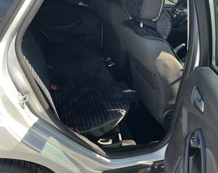 Форд Фокус 2013 в Новоукраинке на Automoto.ua Серый Форд Фокус, объемом двигателя 1.6 л и пробегом 257 тыс. км за 7900 $, фото 13 на Automoto.ua