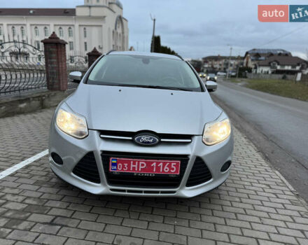 Серый Форд Фокус, объемом двигателя 2 л и пробегом 253 тыс. км за 8600 $, фото 2 на Automoto.ua