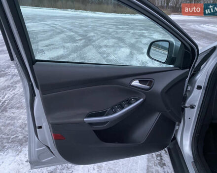 Сірий Форд Фокус, об'ємом двигуна 1.6 л та пробігом 238 тис. км за 7999 $, фото 12 на Automoto.ua