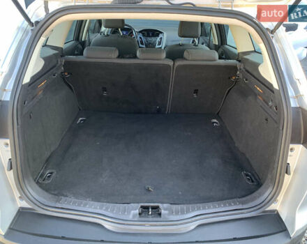 Форд Фокус 2013 в Ровно на Automoto.ua Серый Форд Фокус, объемом двигателя 1.6 л и пробегом 236 тыс. км за 7950 $, фото 14 на Automoto.ua