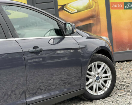 Серый Форд Фокус, объемом двигателя 1.6 л и пробегом 227 тыс. км за 8900 $, фото 25 на Automoto.ua