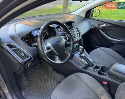 Сірий Форд Фокус, об'ємом двигуна 2 л та пробігом 205 тис. км за 8300 $, фото 11 на Automoto.ua