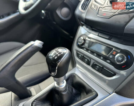 Форд Фокус 2013 у Стрые на Automoto.ua Сірий Форд Фокус, об'ємом двигуна 1.6 л та пробігом 217 тис. км за 8350 $, фото 104 на Automoto.ua