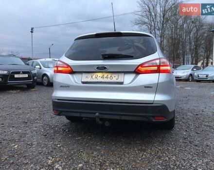 Серый Форд Фокус, объемом двигателя 1.6 л и пробегом 209 тыс. км за 7500 $, фото 7 на Automoto.ua