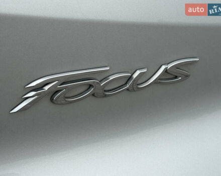 Сірий Форд Фокус, об'ємом двигуна 1.6 л та пробігом 219 тис. км за 8599 $, фото 103 на Automoto.ua