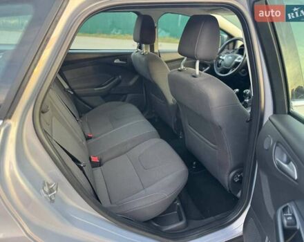 Сірий Форд Фокус, об'ємом двигуна 2 л та пробігом 193 тис. км за 7600 $, фото 26 на Automoto.ua