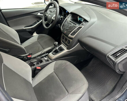 Сірий Форд Фокус, об'ємом двигуна 1.56 л та пробігом 205 тис. км за 8350 $, фото 19 на Automoto.ua