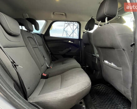 Серый Форд Фокус, объемом двигателя 1.56 л и пробегом 234 тыс. км за 8500 $, фото 19 на Automoto.ua