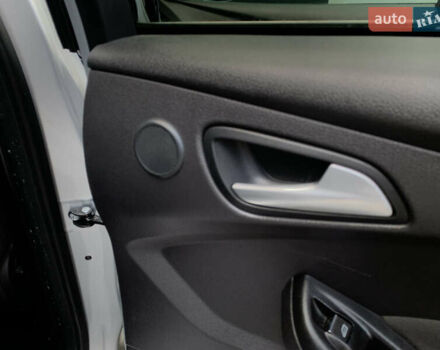 Серый Форд Фокус, объемом двигателя 1.6 л и пробегом 215 тыс. км за 8200 $, фото 34 на Automoto.ua