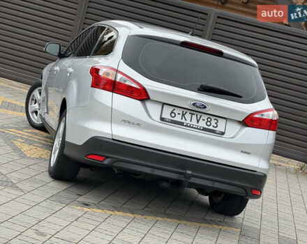 Серый Форд Фокус, объемом двигателя 1.6 л и пробегом 219 тыс. км за 8749 $, фото 111 на Automoto.ua
