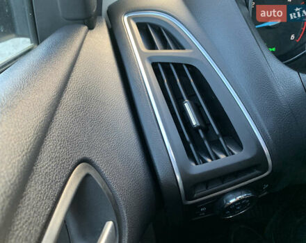 Серый Форд Фокус, объемом двигателя 1.6 л и пробегом 236 тыс. км за 7800 $, фото 40 на Automoto.ua