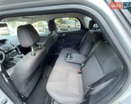 Серый Форд Фокус, объемом двигателя 1.6 л и пробегом 224 тыс. км за 8500 $, фото 42 на Automoto.ua