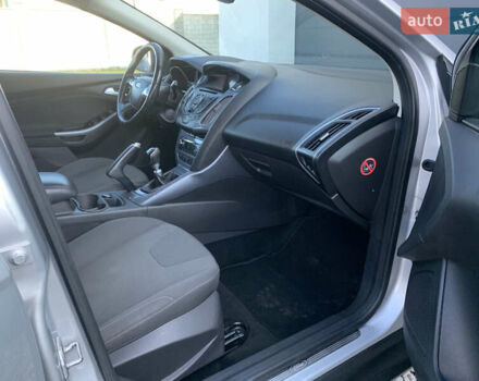 Форд Фокус 2013 в Ровно на Automoto.ua Серый Форд Фокус, объемом двигателя 1.6 л и пробегом 236 тыс. км за 7950 $, фото 25 на Automoto.ua