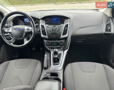 Серый Форд Фокус, объемом двигателя 1.6 л и пробегом 219 тыс. км за 8749 $, фото 82 на Automoto.ua