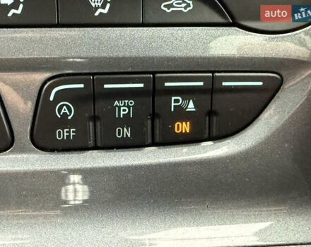 Серый Форд Фокус, объемом двигателя 1.6 л и пробегом 232 тыс. км за 9200 $, фото 50 на Automoto.ua