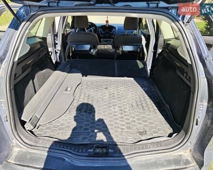 Серый Форд Фокус, объемом двигателя 1.56 л и пробегом 297 тыс. км за 8600 $, фото 16 на Automoto.ua