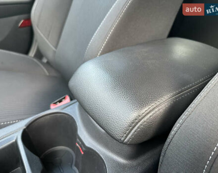 Форд Фокус 2013 у Стрые на Automoto.ua Сірий Форд Фокус, об'ємом двигуна 1.6 л та пробігом 217 тис. км за 8350 $, фото 96 на Automoto.ua