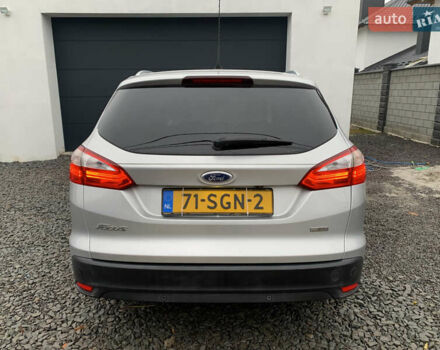 Серый Форд Фокус, объемом двигателя 1.6 л и пробегом 215 тыс. км за 8200 $, фото 7 на Automoto.ua
