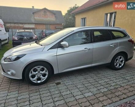 Форд Фокус 2013 у Стрые на Automoto.ua Сірий Форд Фокус, об'ємом двигуна 1.6 л та пробігом 231 тис. км за 8300 $, фото 5 на Automoto.ua