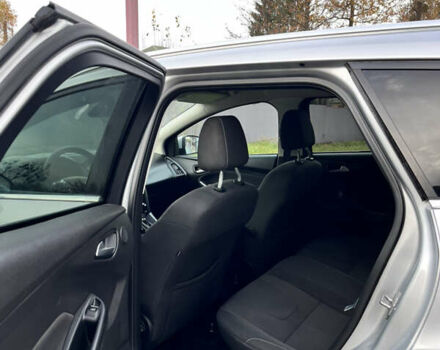 Сірий Форд Фокус, об'ємом двигуна 1.6 л та пробігом 259 тис. км за 8400 $, фото 8 на Automoto.ua