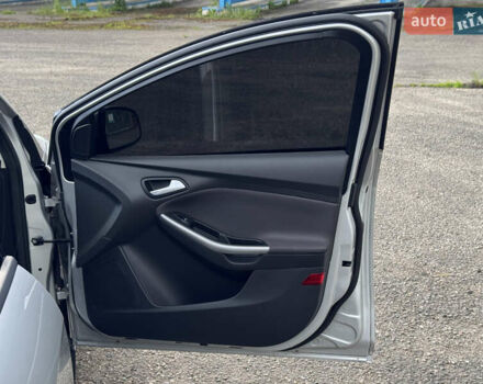 Серый Форд Фокус, объемом двигателя 1.6 л и пробегом 235 тыс. км за 7800 $, фото 56 на Automoto.ua