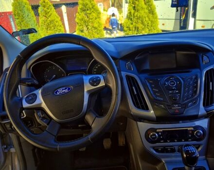 Сірий Форд Фокус, об'ємом двигуна 1.6 л та пробігом 233 тис. км за 7999 $, фото 1 на Automoto.ua