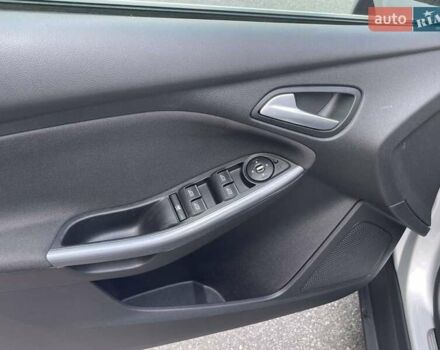 Серый Форд Фокус, объемом двигателя 1.6 л и пробегом 224 тыс. км за 8500 $, фото 30 на Automoto.ua