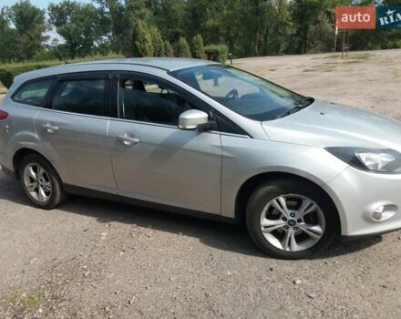 Сірий Форд Фокус, об'ємом двигуна 1 л та пробігом 300 тис. км за 7333 $, фото 3 на Automoto.ua