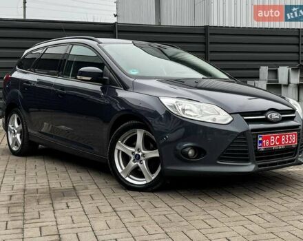 Серый Форд Фокус, объемом двигателя 1.6 л и пробегом 200 тыс. км за 8700 $, фото 16 на Automoto.ua