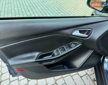 Серый Форд Фокус, объемом двигателя 1.6 л и пробегом 219 тыс. км за 9499 $, фото 97 на Automoto.ua