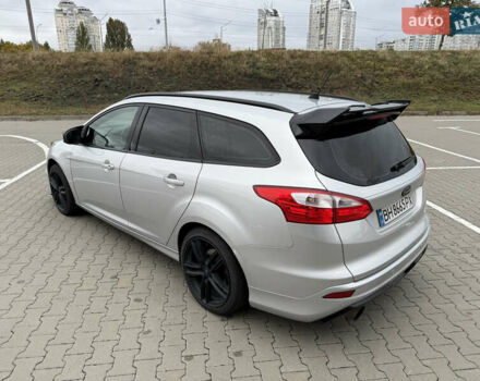 Серый Форд Фокус, объемом двигателя 1.56 л и пробегом 232 тыс. км за 7400 $, фото 14 на Automoto.ua