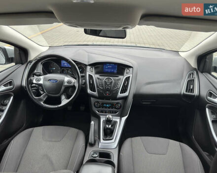 Серый Форд Фокус, объемом двигателя 1.6 л и пробегом 219 тыс. км за 8749 $, фото 79 на Automoto.ua