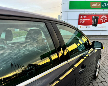 Серый Форд Фокус, объемом двигателя 1.6 л и пробегом 219 тыс. км за 9499 $, фото 36 на Automoto.ua