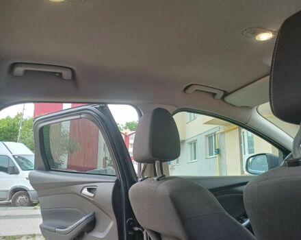 Серый Форд Фокус, объемом двигателя 1.6 л и пробегом 294 тыс. км за 7400 $, фото 4 на Automoto.ua